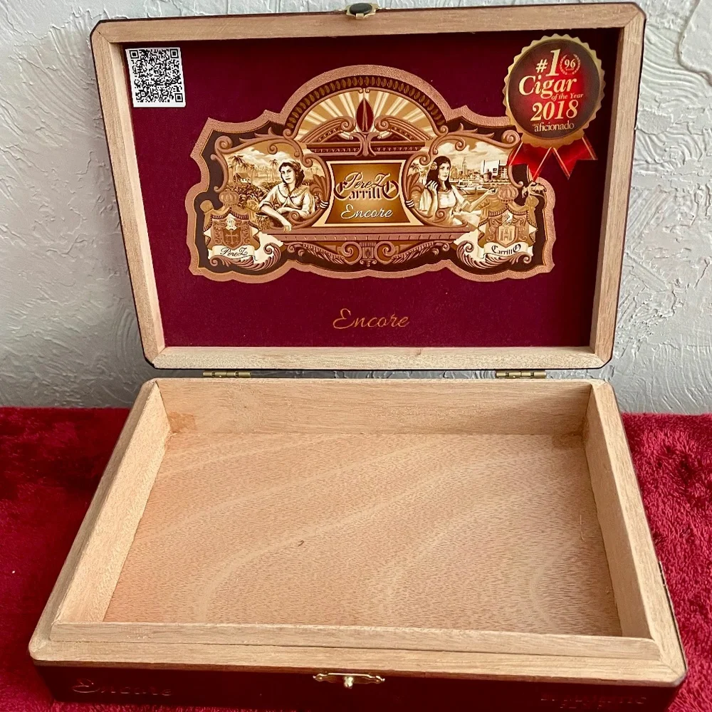 Perez Carillo Encore Cigar Box
